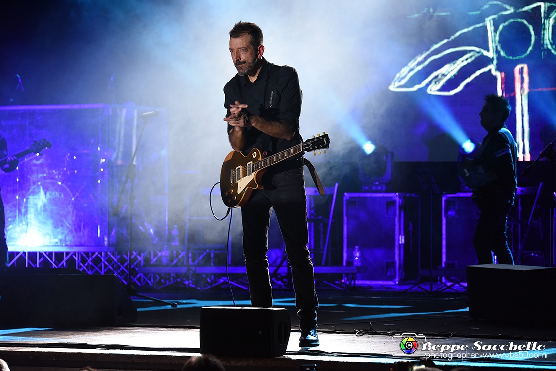 VBS_4171 - Concerto Edoardo Bennato - Peter Pan Rock 'n' Roll Tour.jpg